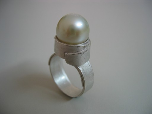 Ring mit Perle aus dem Roten Meer