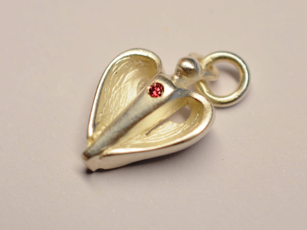 Kleiner Schutzengel Schmuck Anhänger für Kind mit Diamant