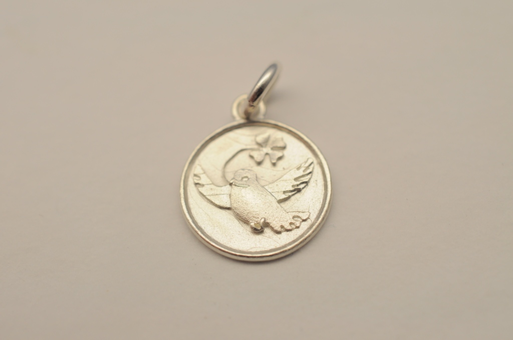 Schmuckanhänger - Glücks-Taube aus 925 Silber